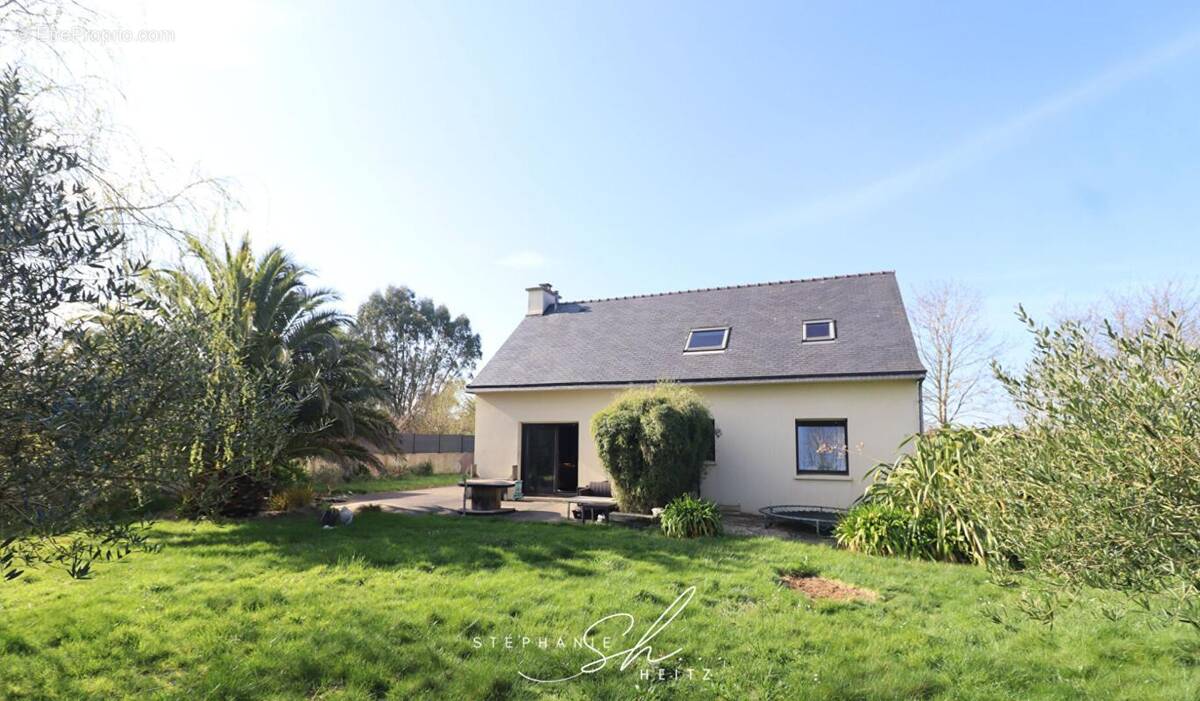 Maison à GUIMAEC