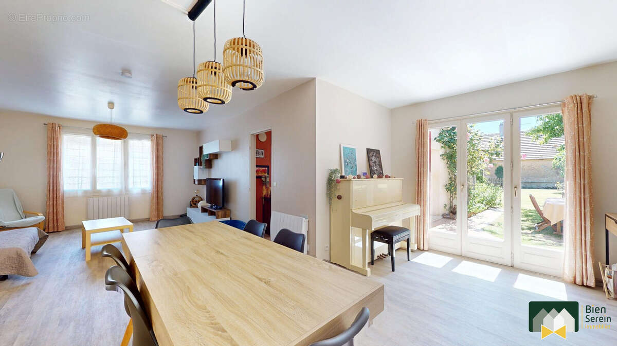 Maison à COLTAINVILLE