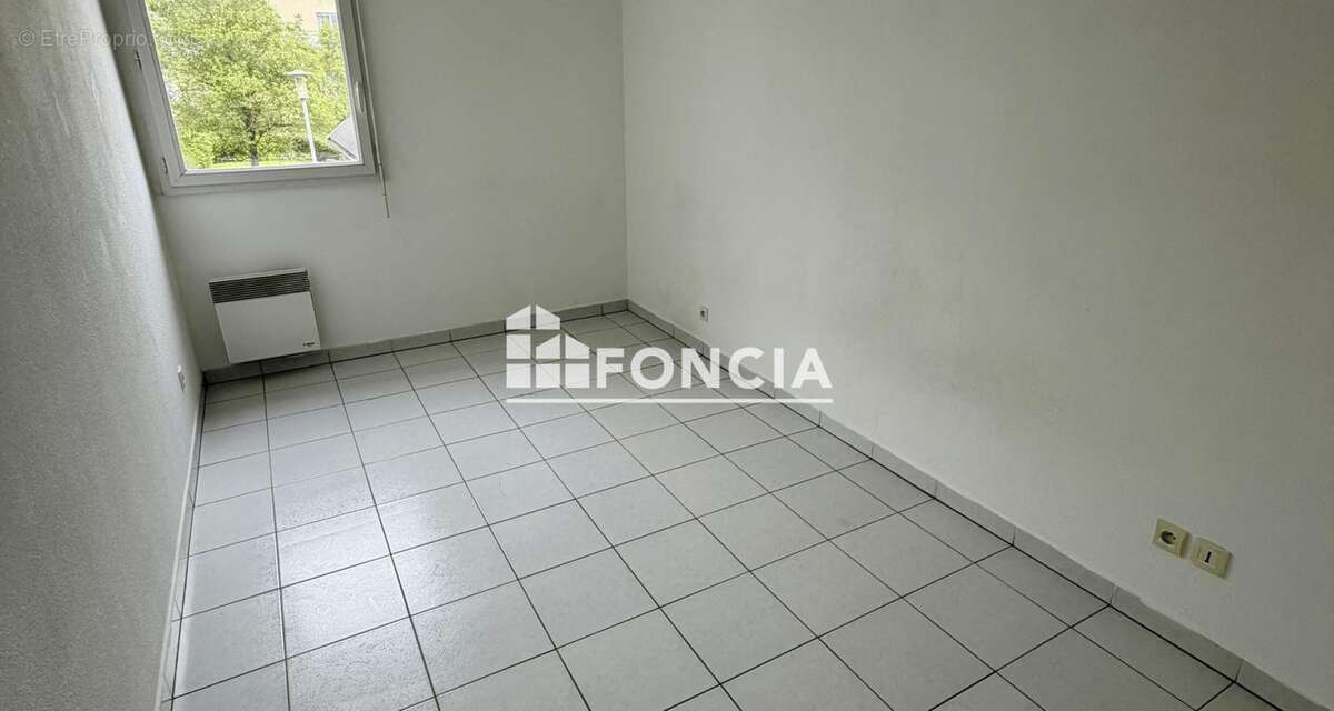 Appartement à MONTIGNY-EN-GOHELLE
