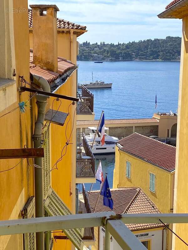 Appartement à VILLEFRANCHE-SUR-MER