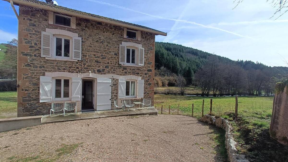 Photo 1 - Maison à SAINT-VINCENT-DE-REINS
