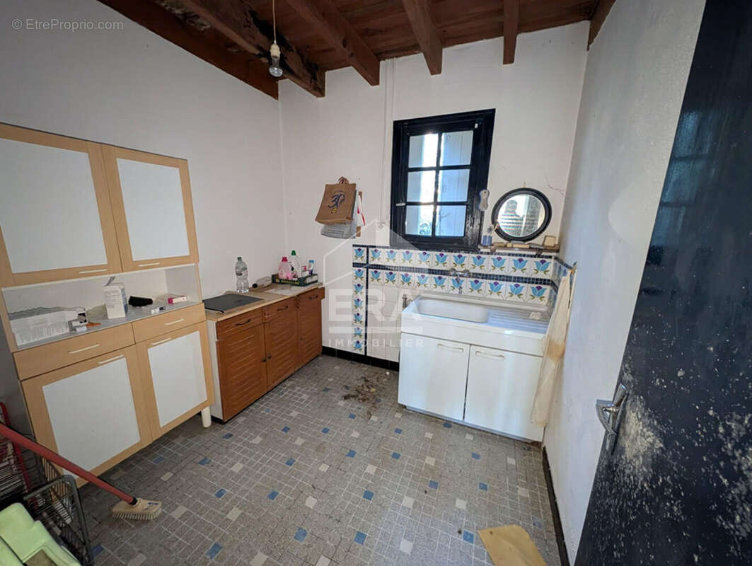 Maison à MENESPLET
