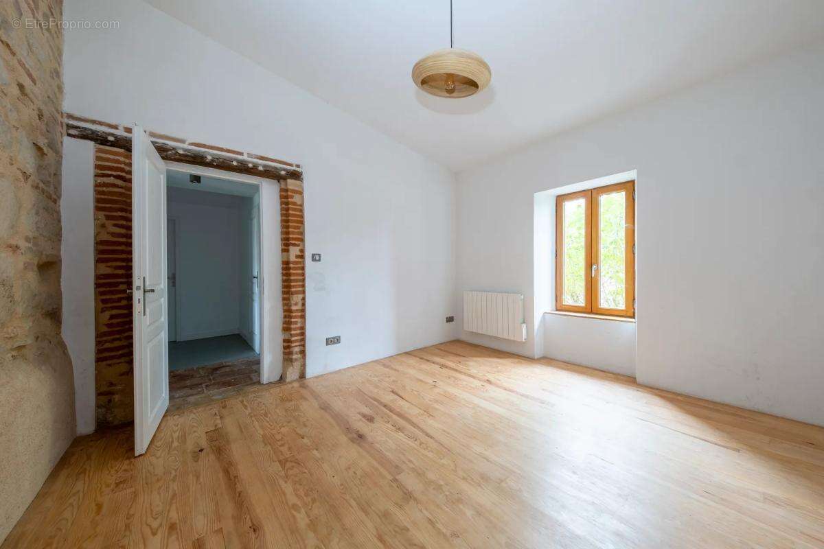 Maison à MONTGAILLARD