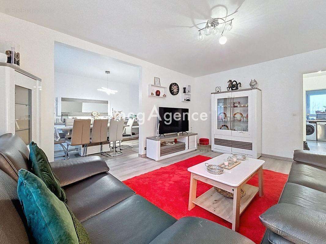 Appartement à FLINS-SUR-SEINE