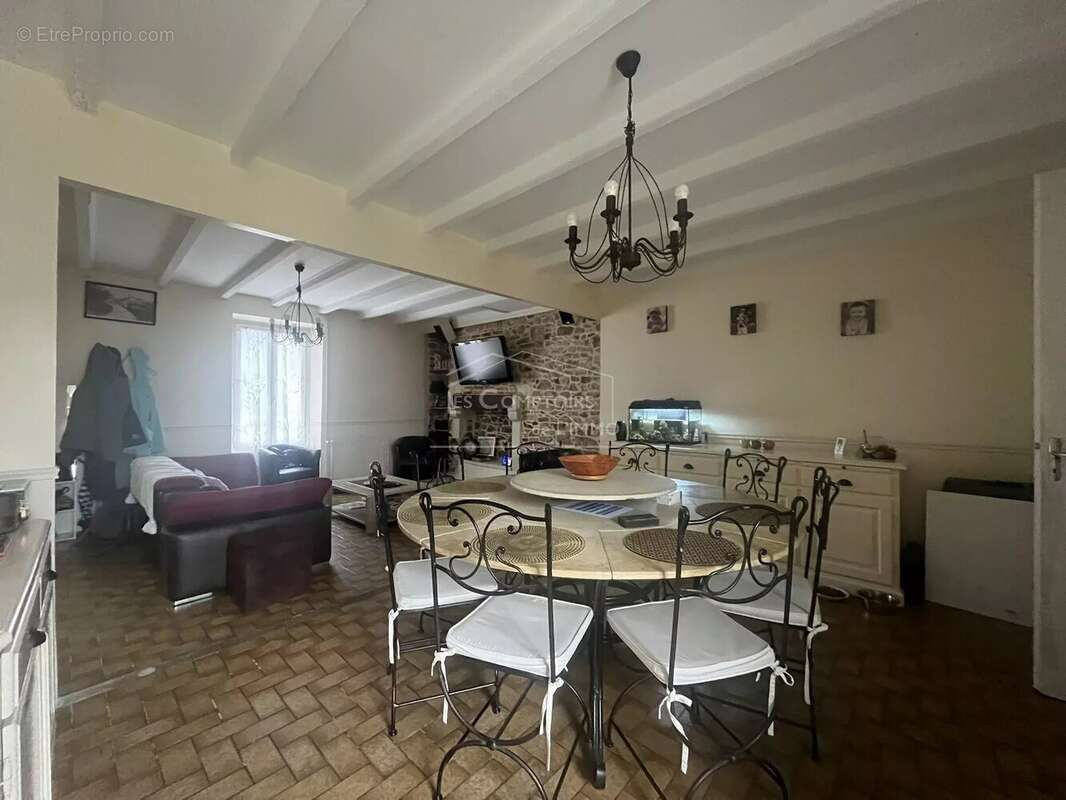 Maison à MONTOIR-DE-BRETAGNE