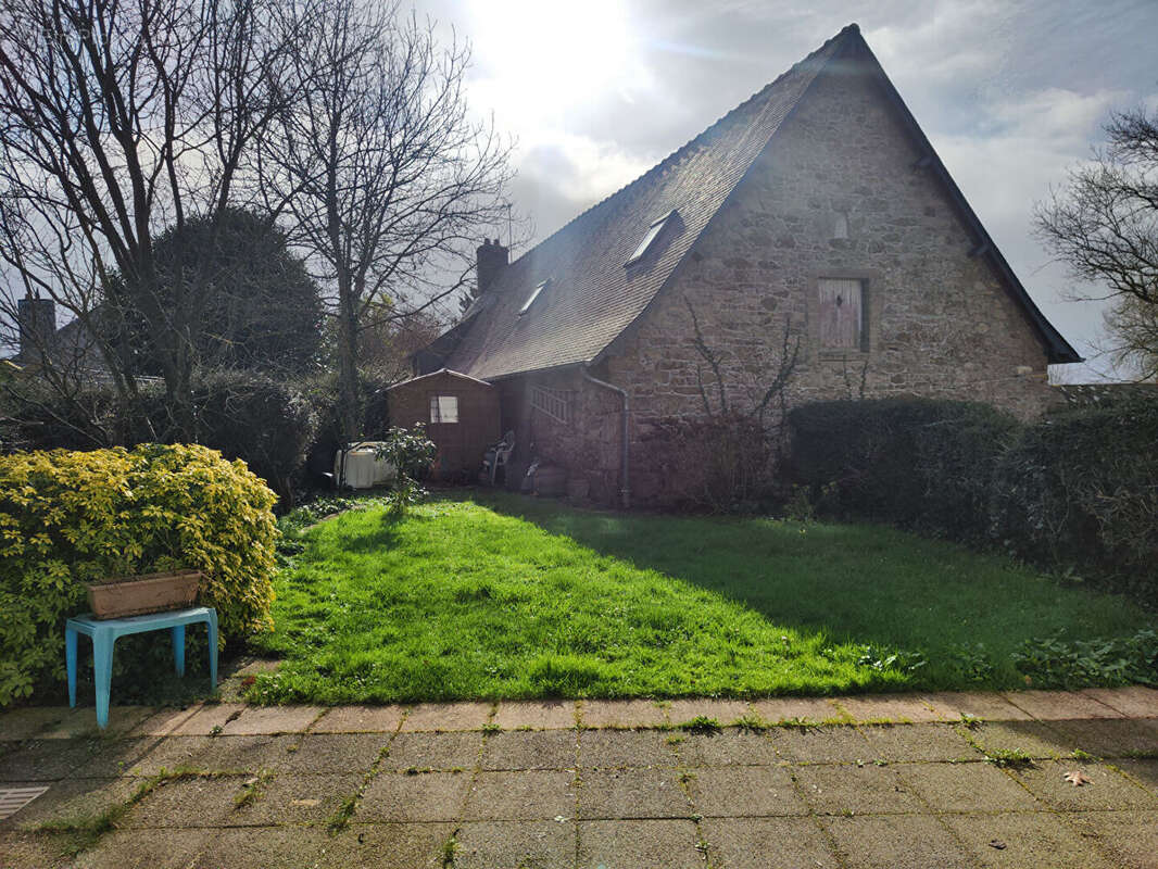 Maison à GUINGAMP