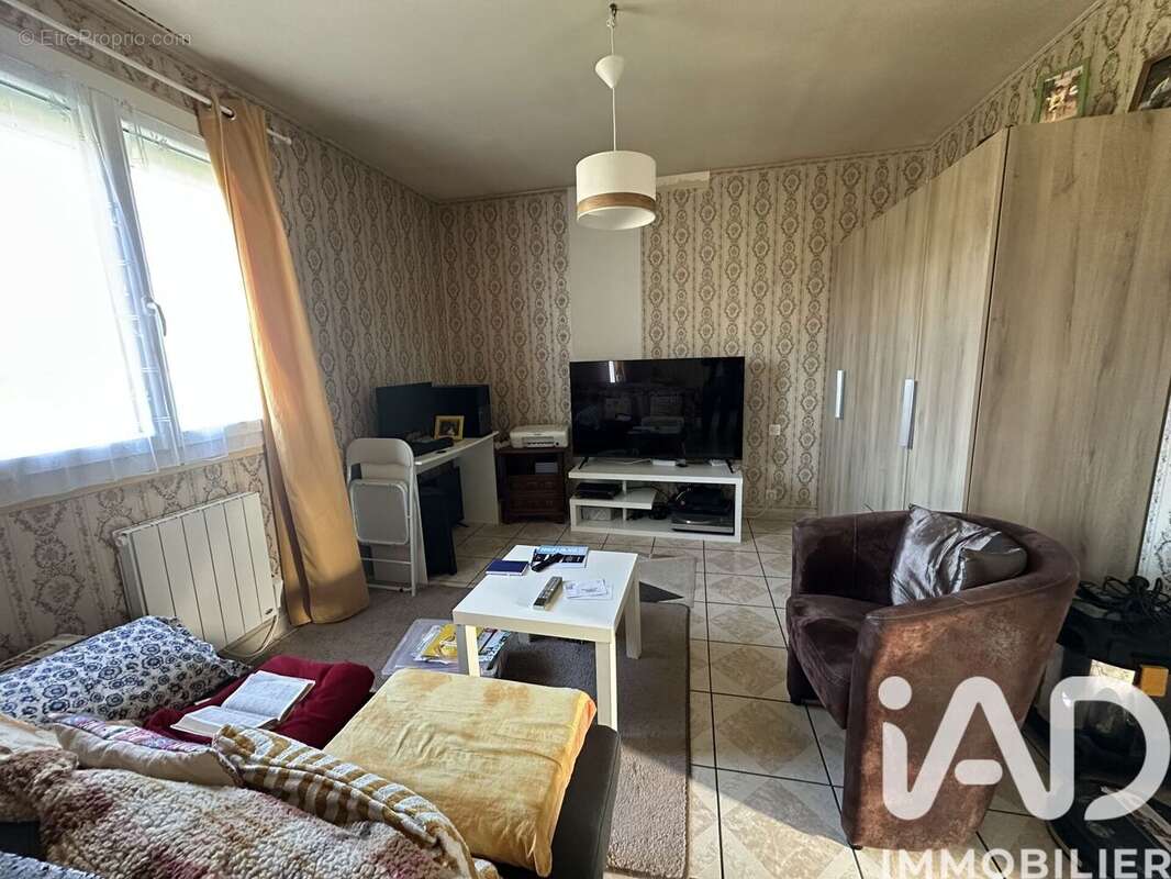 Photo 3 - Maison à CHEZAL-BENOIT