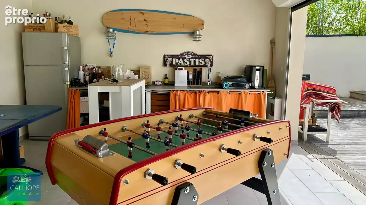 Grande maison en pierre, piscine et grand jardin - photo 16