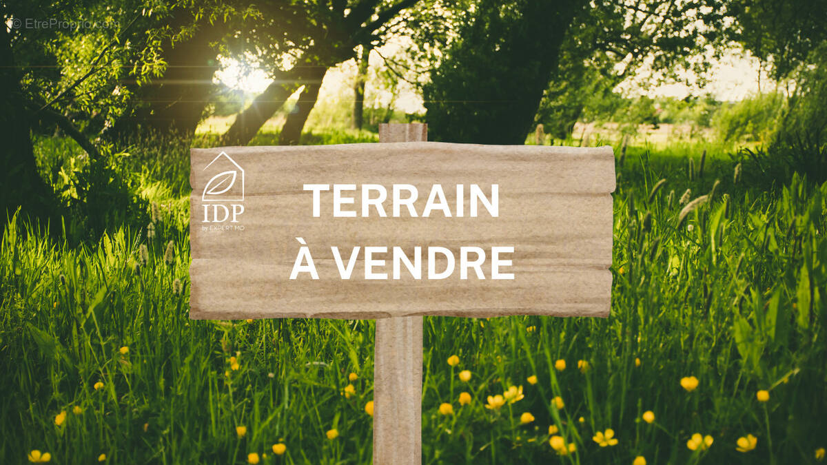 Terrain à CORBEIL-ESSONNES