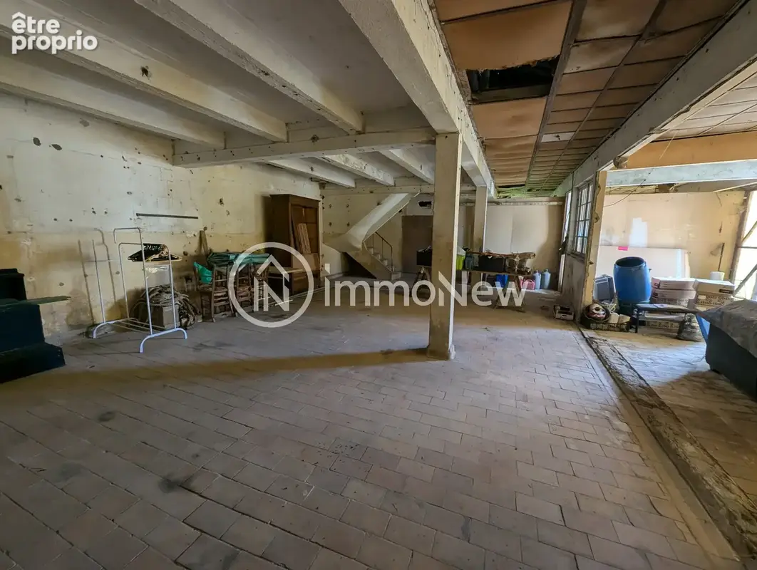 Bâtiment 300 m2 - photo 4