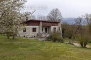 Maison à PORCIEU-AMBLAGNIEU