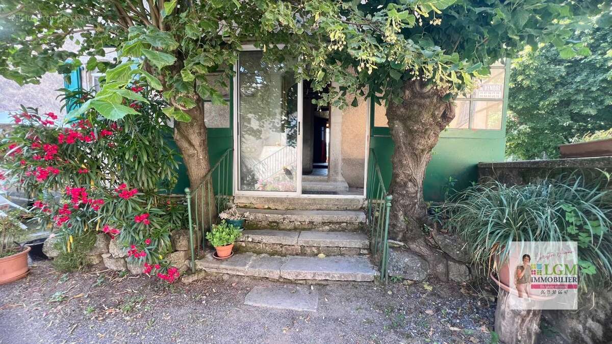 Maison à COLOGNAC