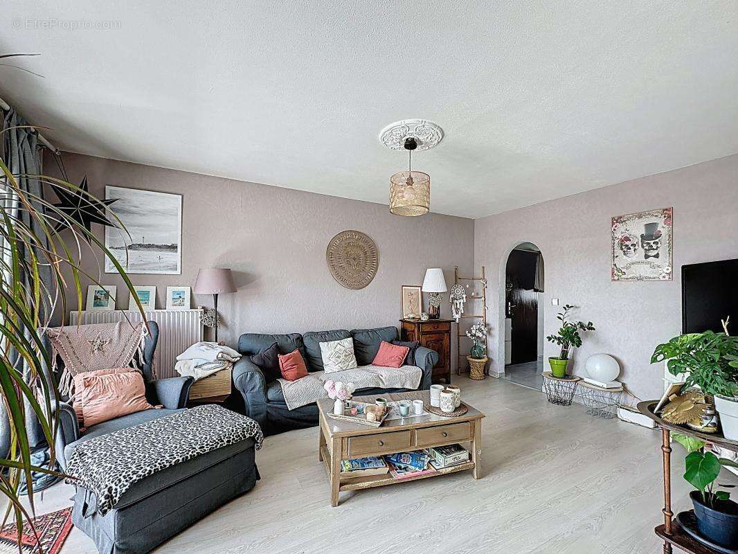 Appartement à SAINT-PRIEST
