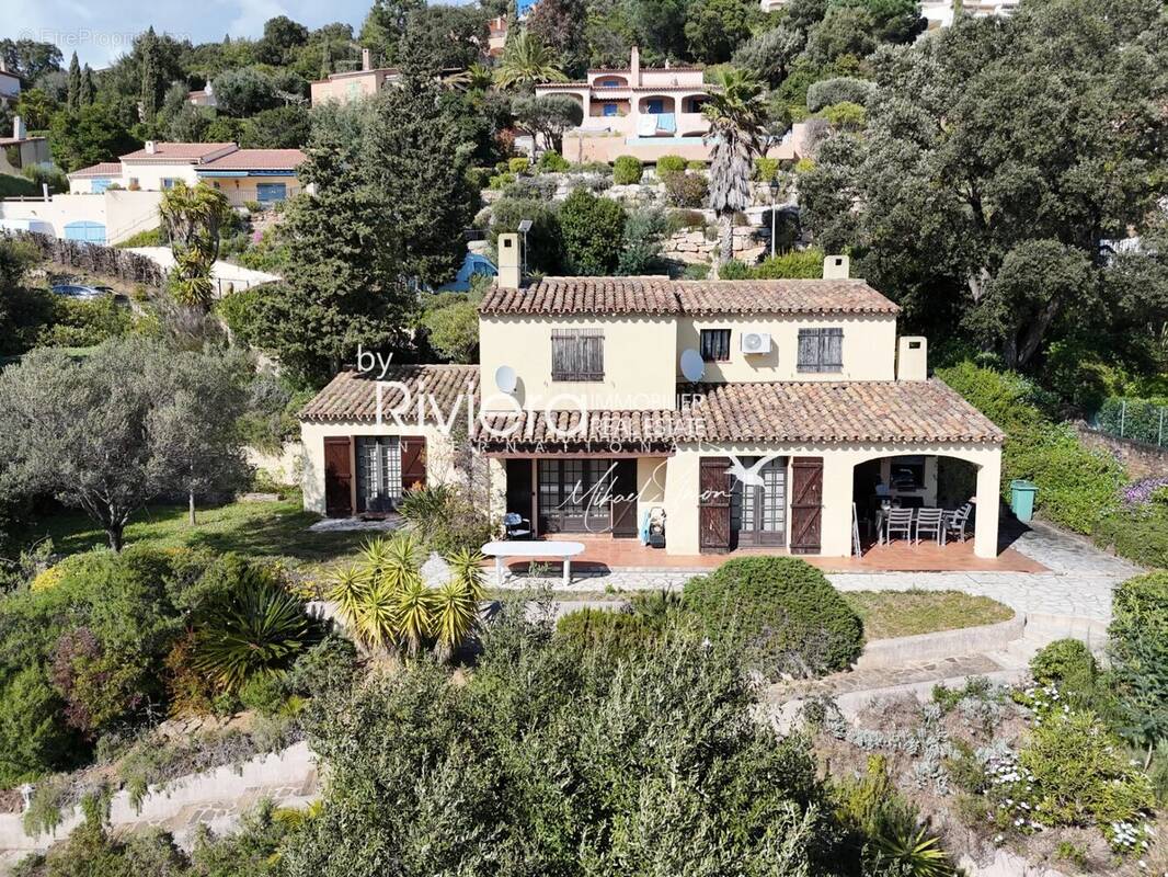 Maison à CAVALAIRE-SUR-MER
