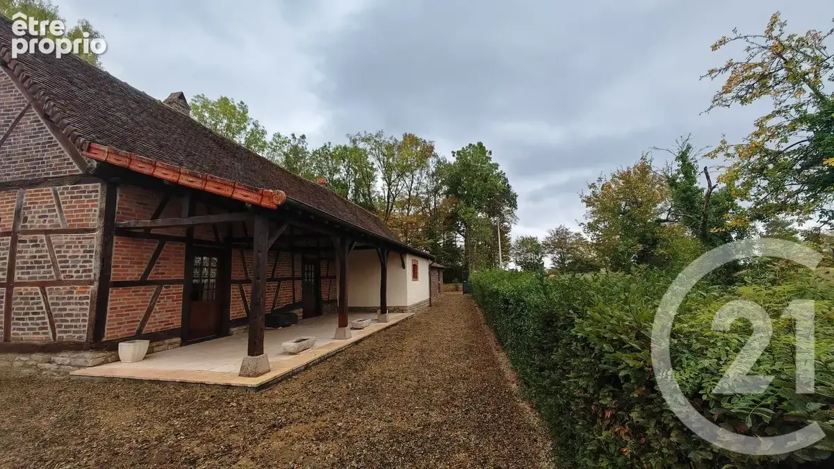 Maison 7 pièces 137 m² à vendre à Le Fay (71580) - photo 2