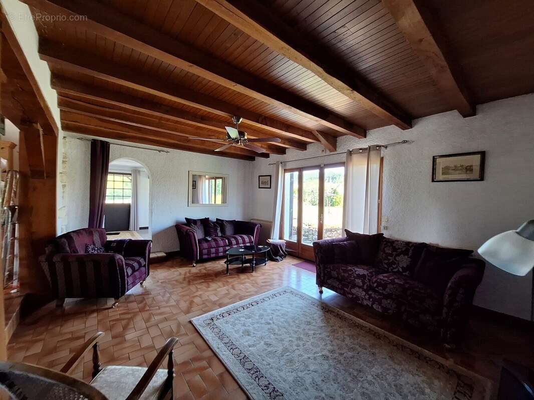 Maison 119 m² à Villereal  - photo 7