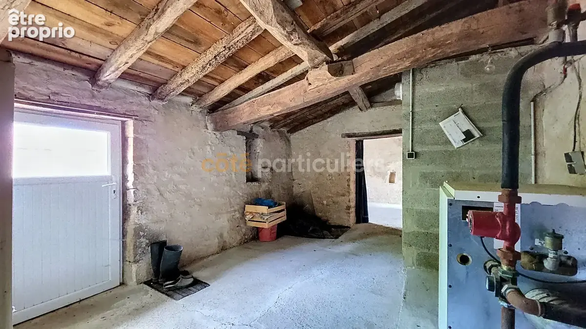 Saint vincent sur jard -- ensemble immobilier -- maison 4 pieces -- grange -- terrains -- 5 hangars - photo 12