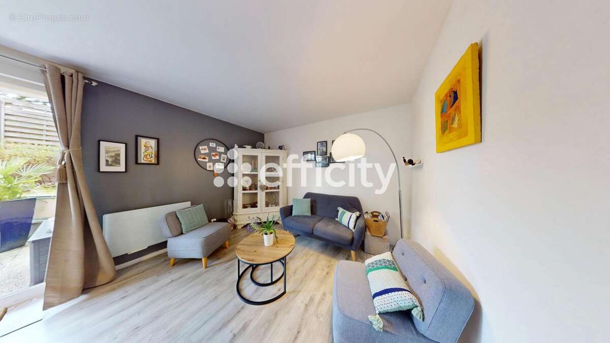 Appartement à CROIX