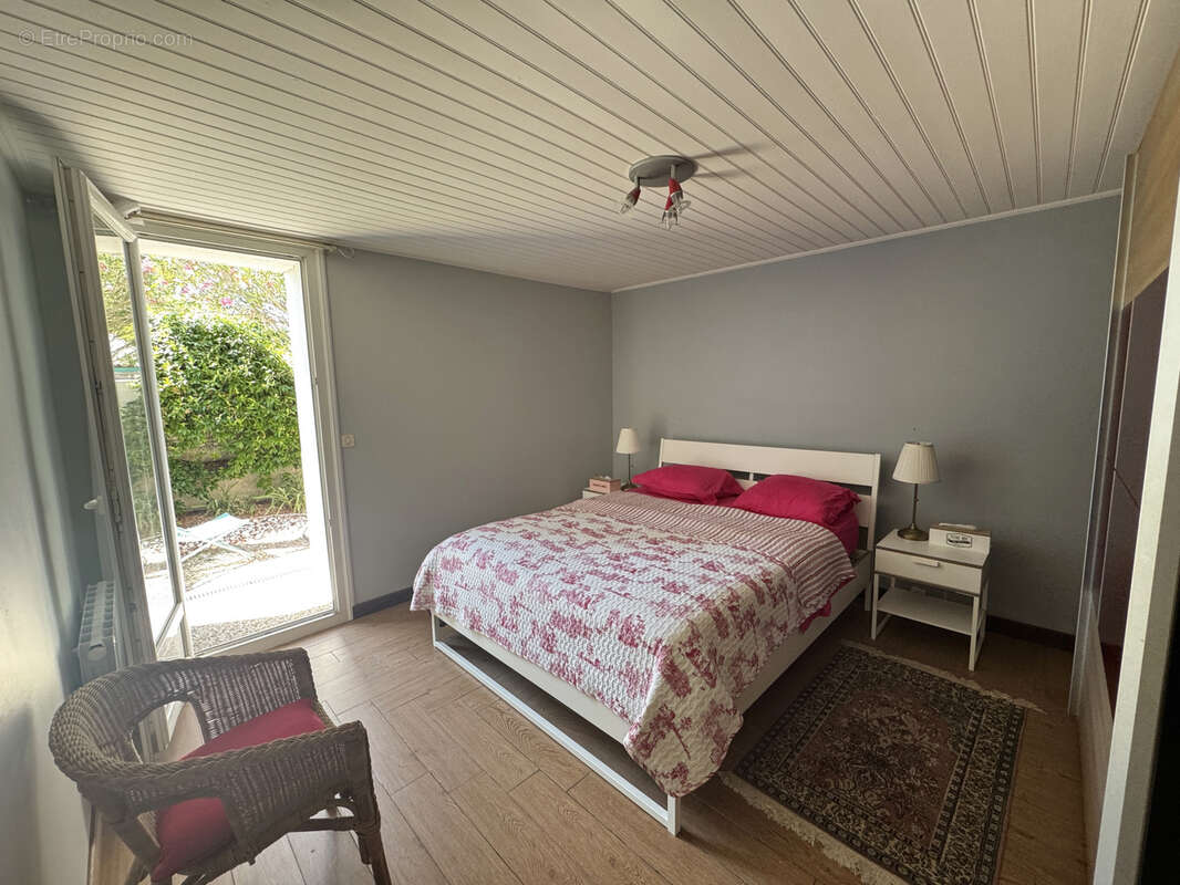 Maison à MESCHERS-SUR-GIRONDE