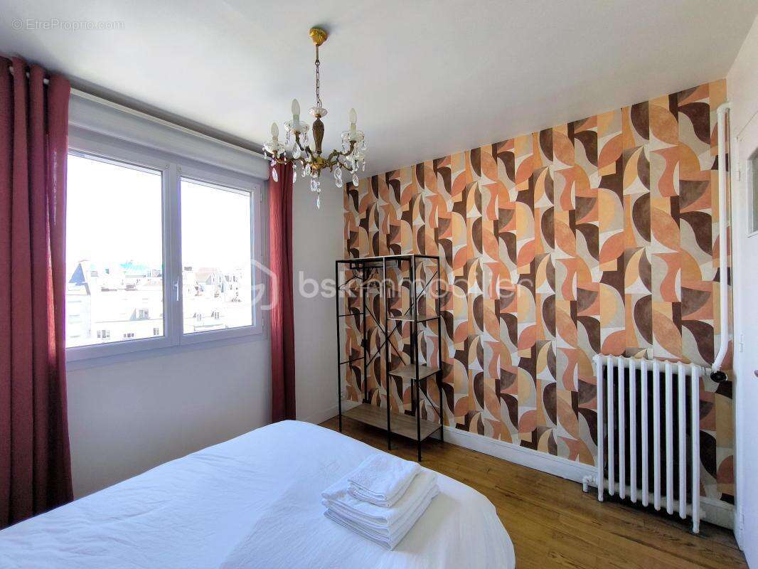 Appartement 63m² - 3 chambres - balcon - cave - Hyper centre Vannes - photo 12
