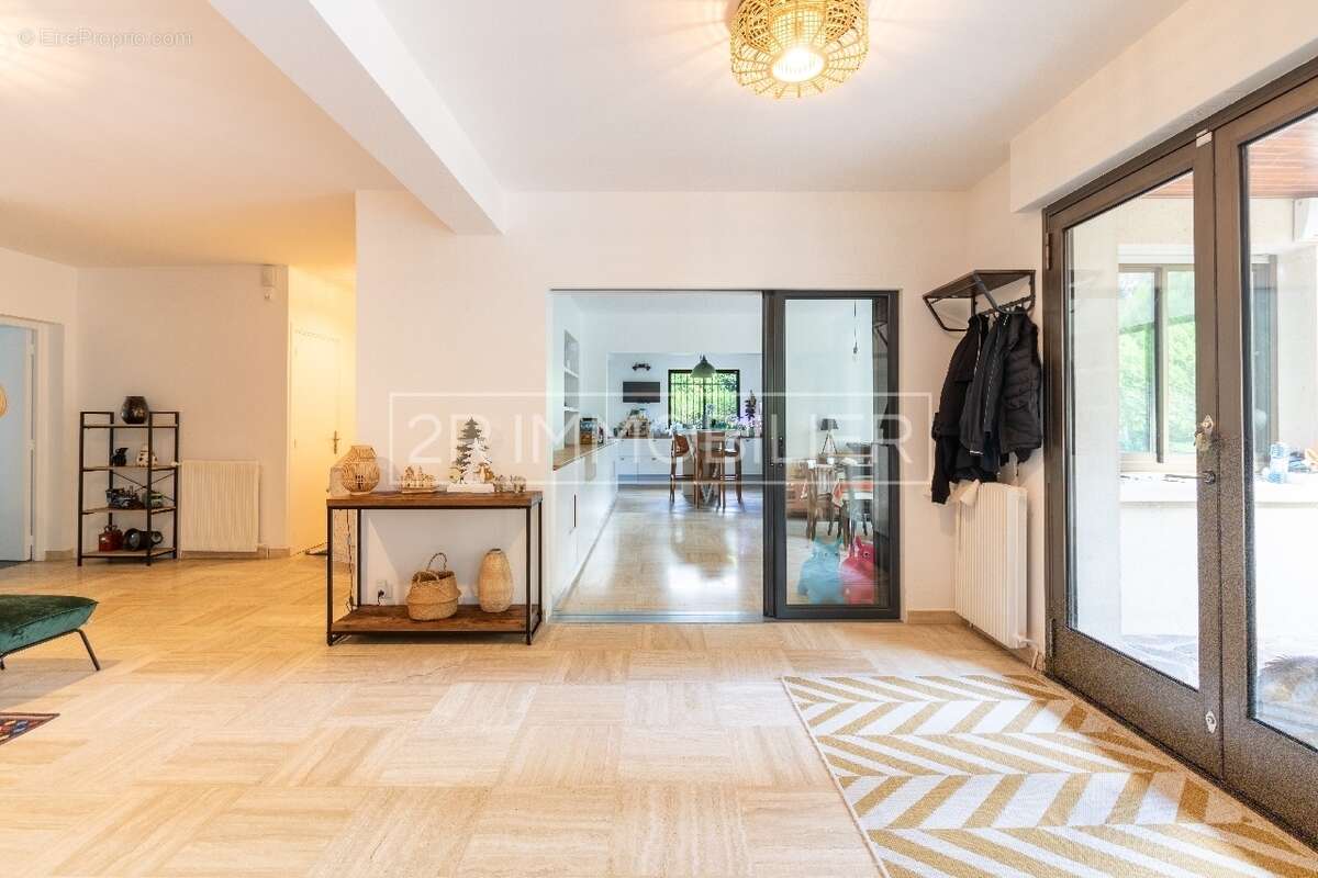 Maison à LAGNY-SUR-MARNE