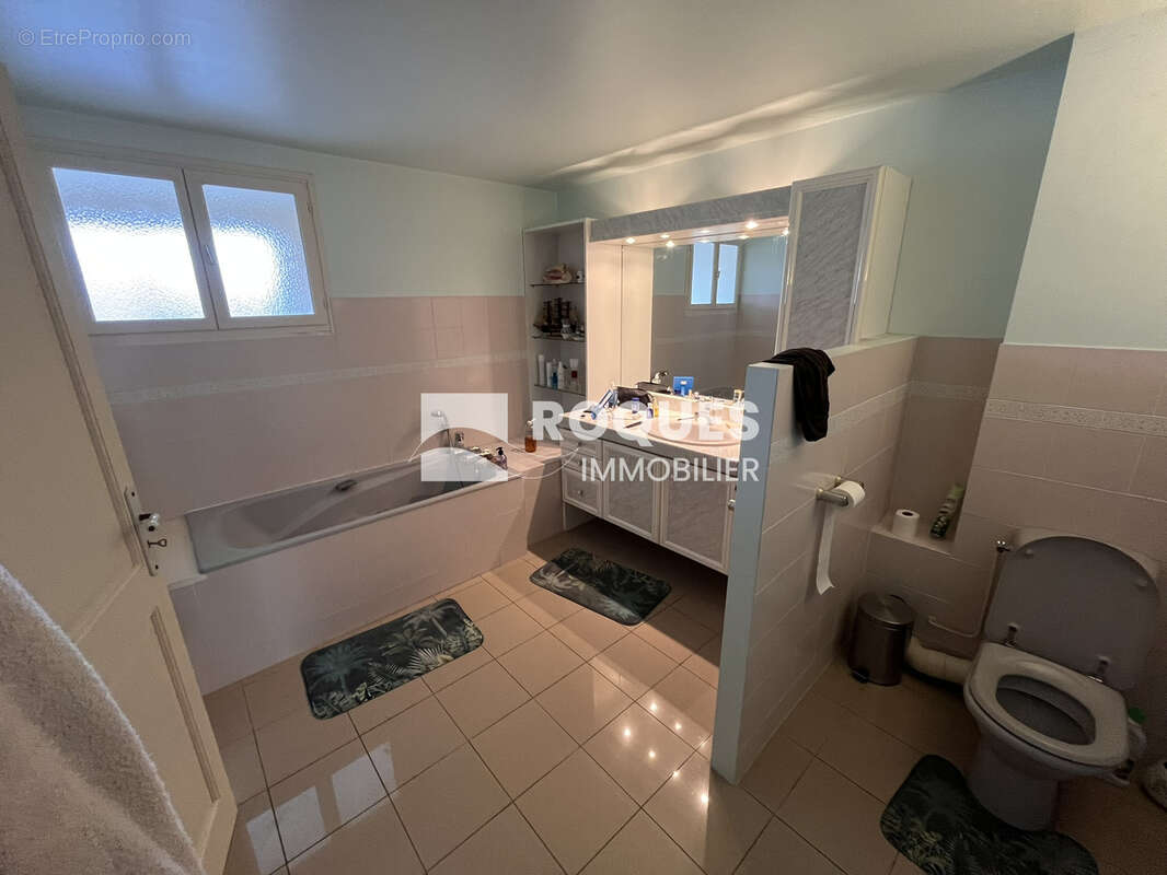 Magnifique maison de Village avec Piscine! - photo 9