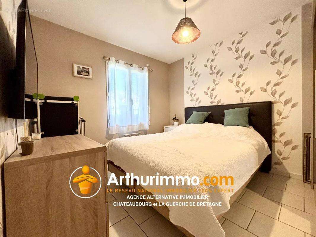 Maison à CHATILLON-EN-VENDELAIS