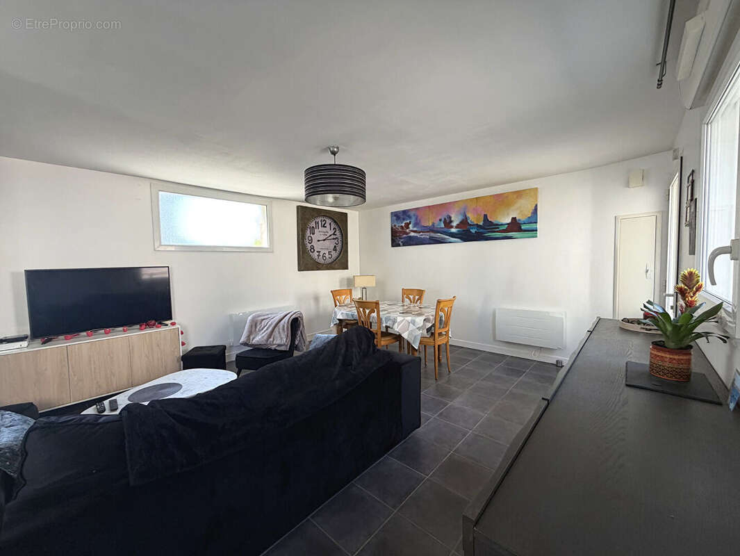 T3  duplex avec terrasse et parking privatif - photo 7