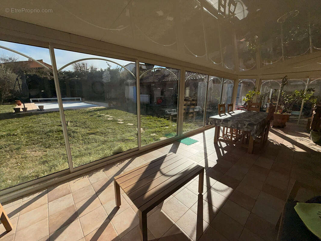 Maison à CADOLIVE