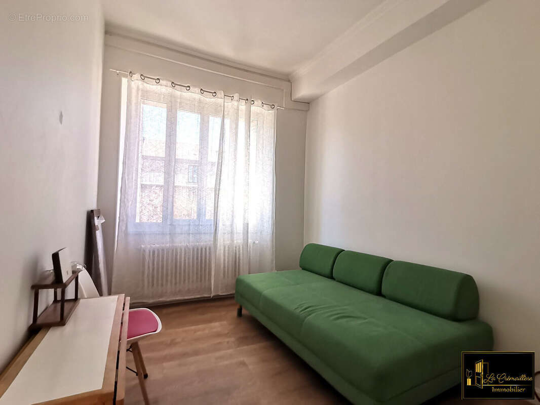 Maison à PARAY-DOUAVILLE