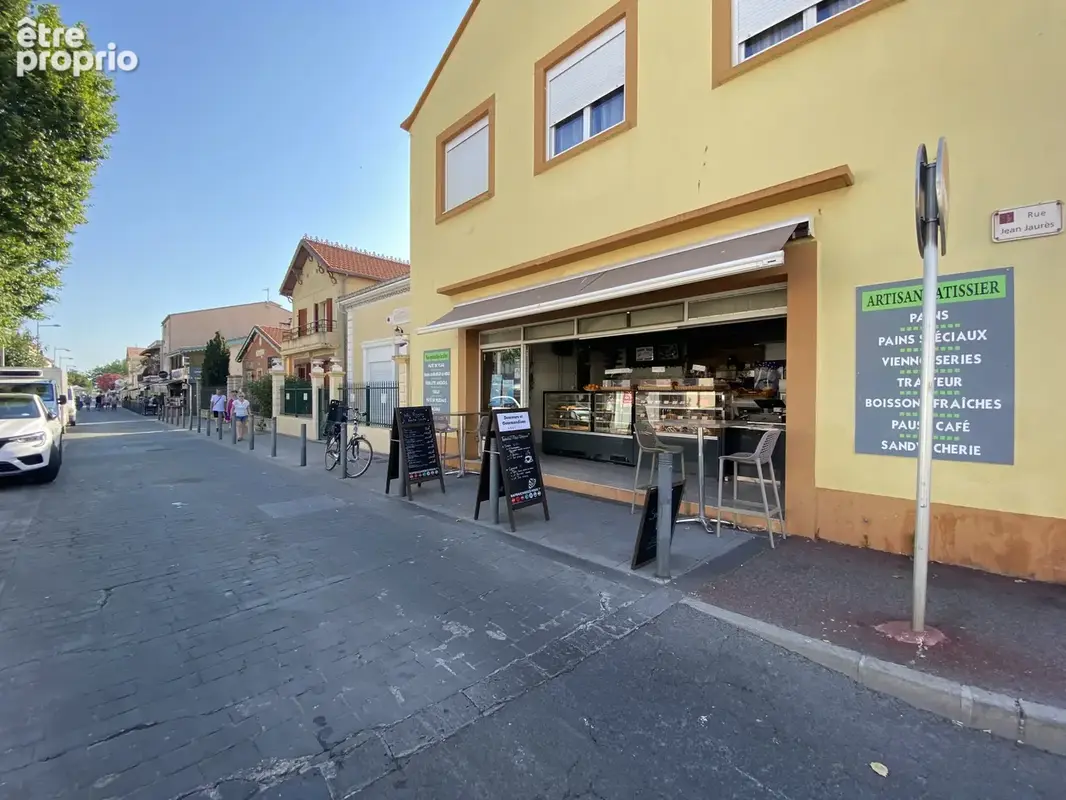 Commerce à AGDE