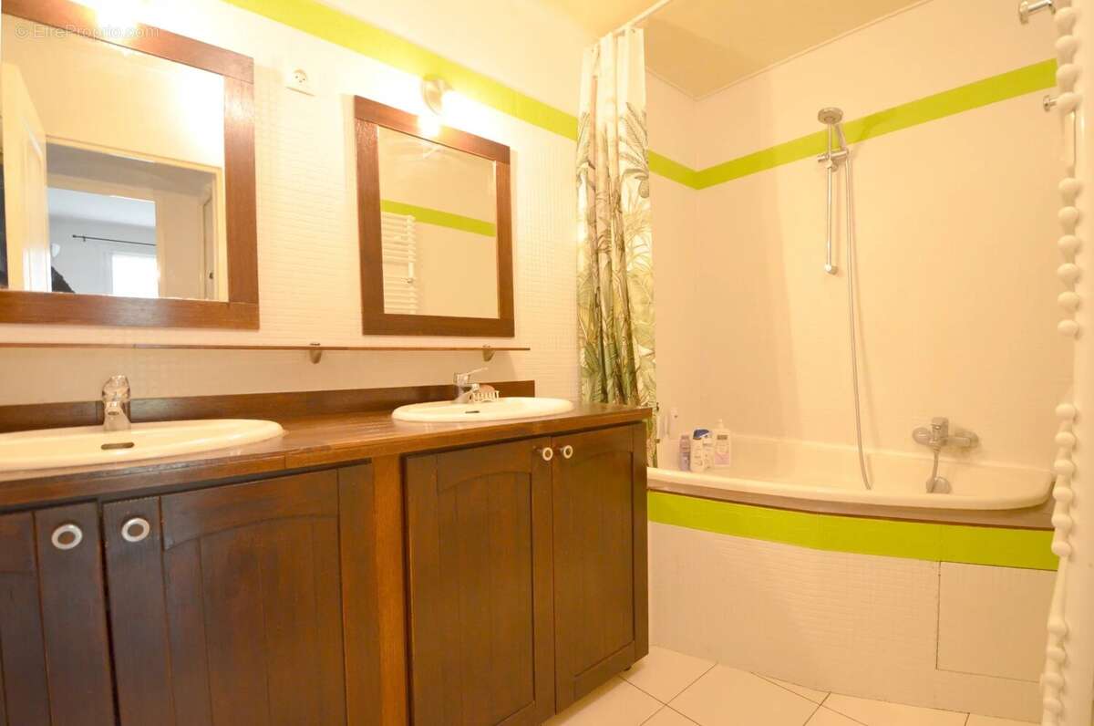 Appartement à CROISSY-SUR-SEINE