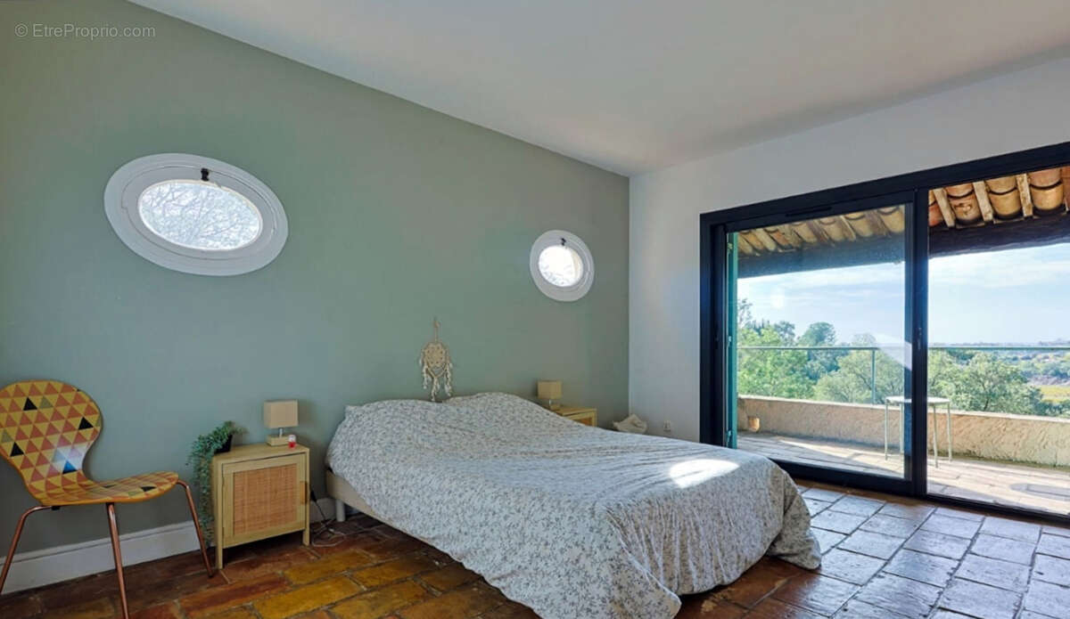 Maison à LA LONDE-LES-MAURES