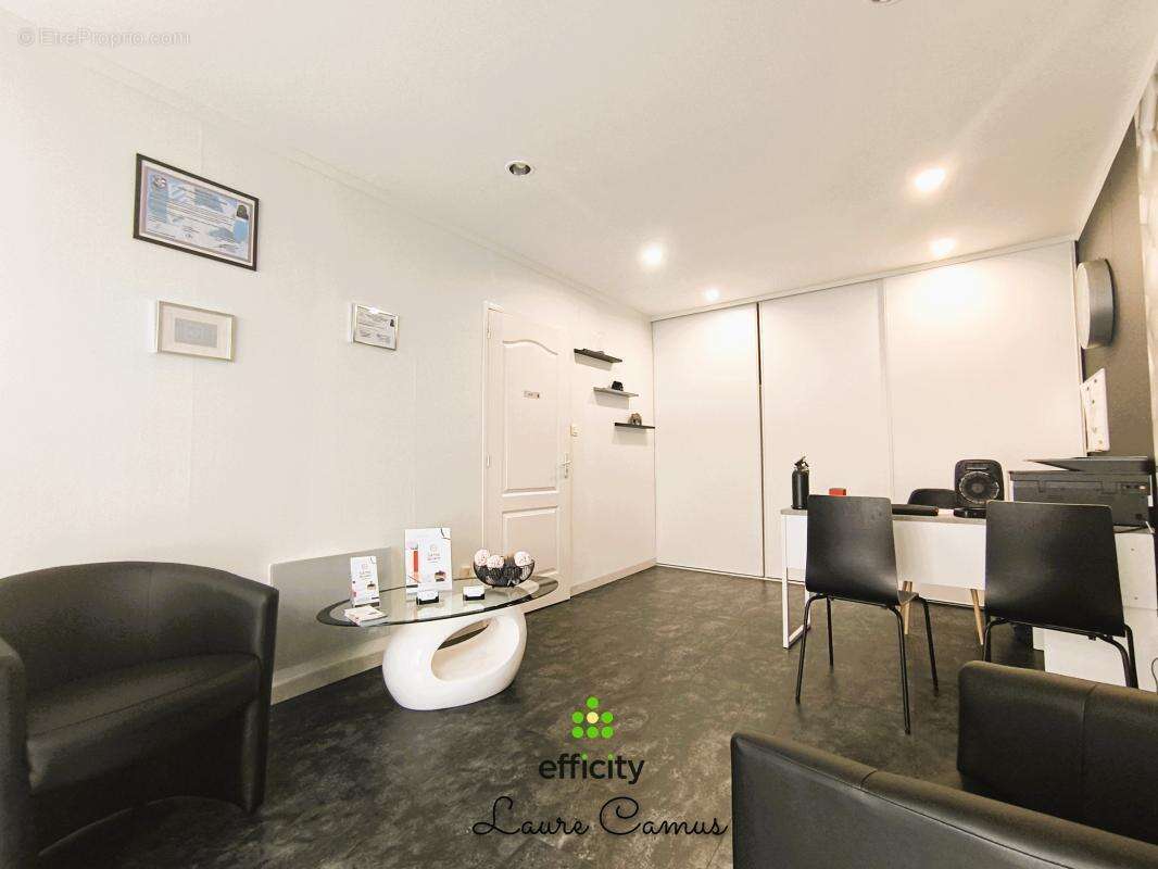 Appartement à MOUTIERS-LES-MAUXFAITS