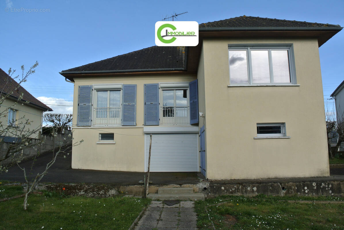 Maison à LA FERTE-BERNARD