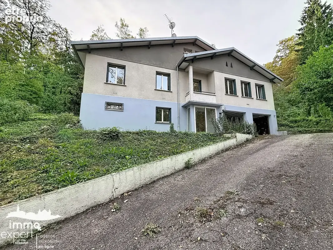 Maison à MIRECOURT