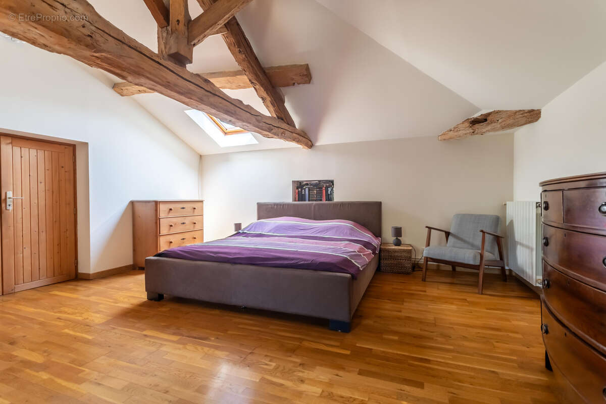 Maison de campagne avec piscine et grange - photo 28