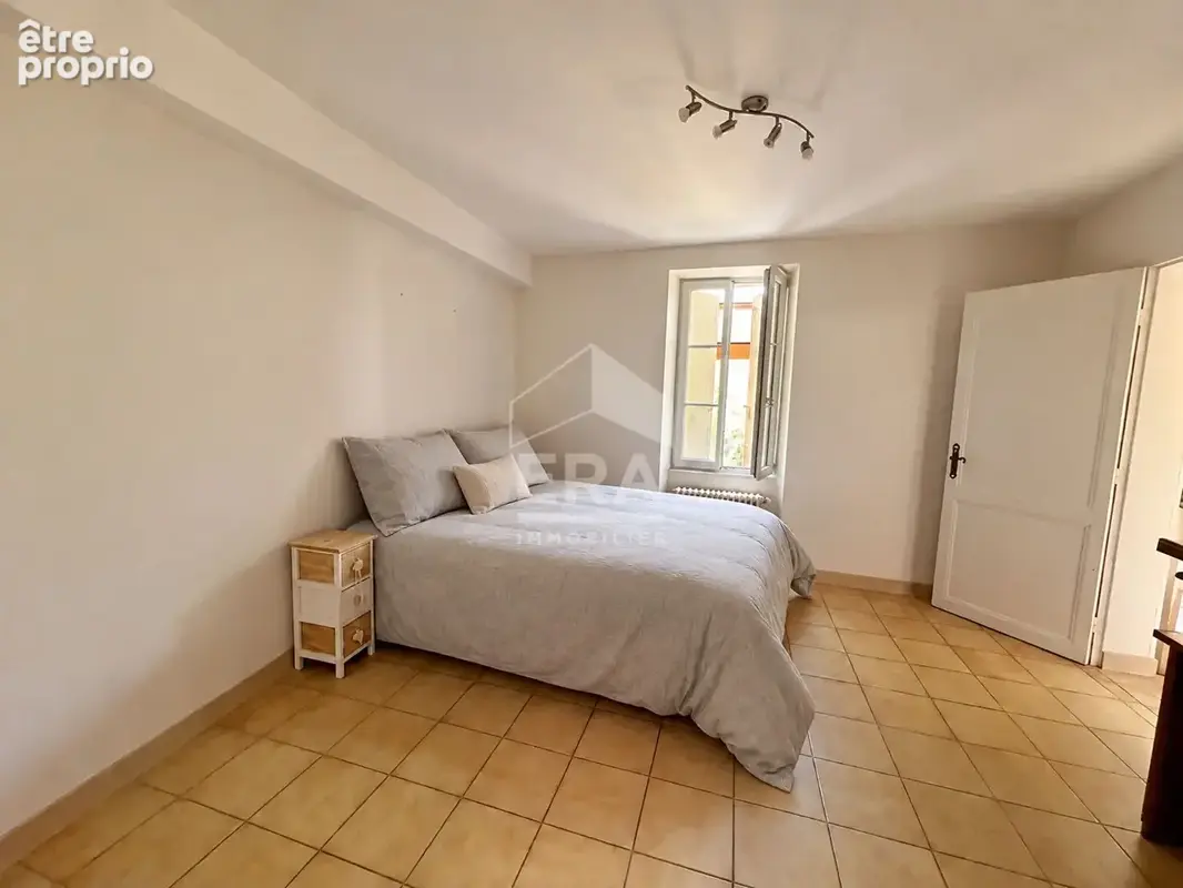Maison 94m² à saintes - photo 10
