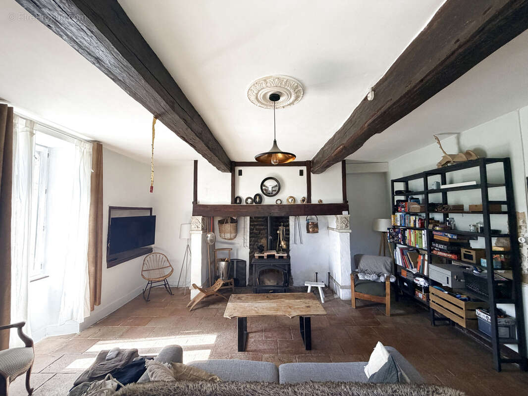 Maison à L'ISLE-EN-DODON