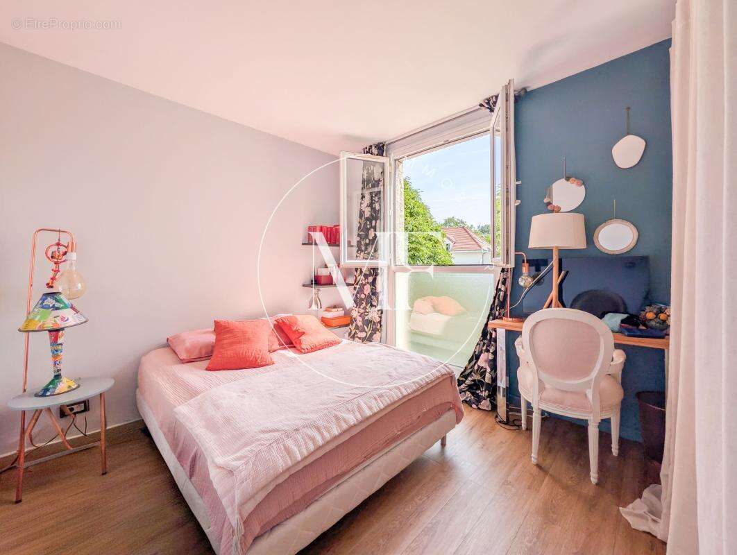 Appartement à RUEIL-MALMAISON