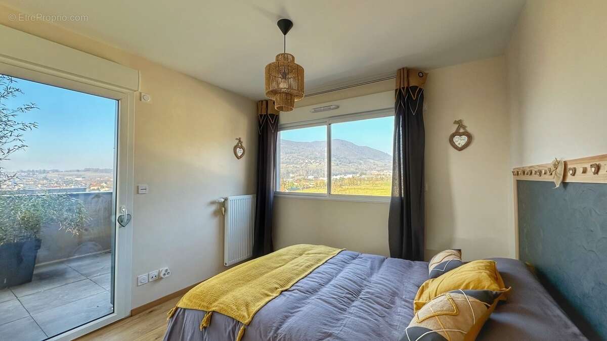 Appartement à VOIRON