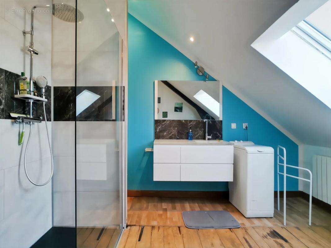 Appartement à SAINT-YRIEIX-LA-PERCHE