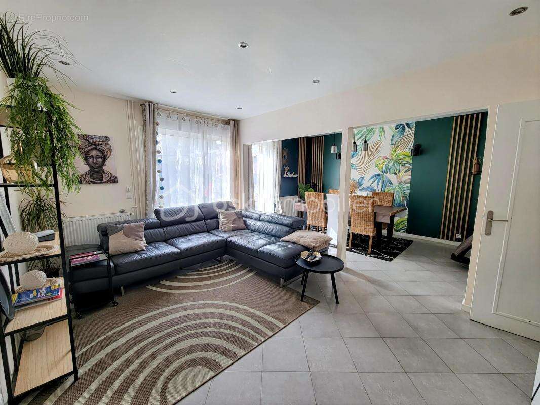 Maison à QUINCY-SOUS-SENART