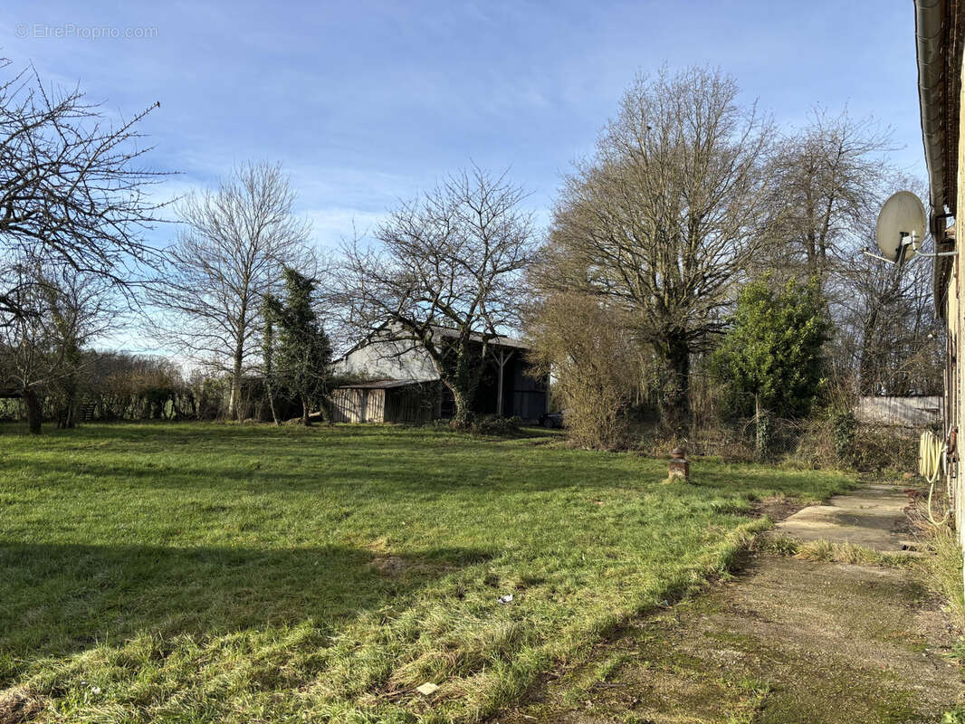 Maison à LA POTERIE-AU-PERCHE