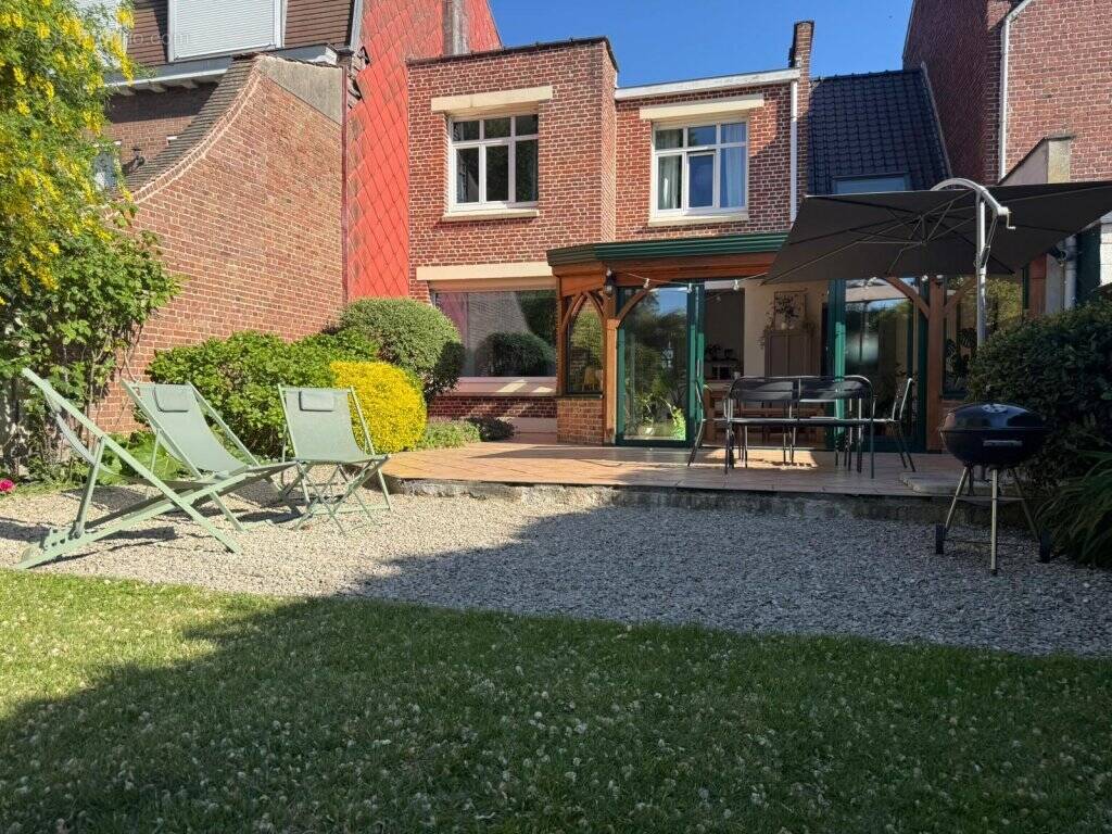 Maison à CROIX
