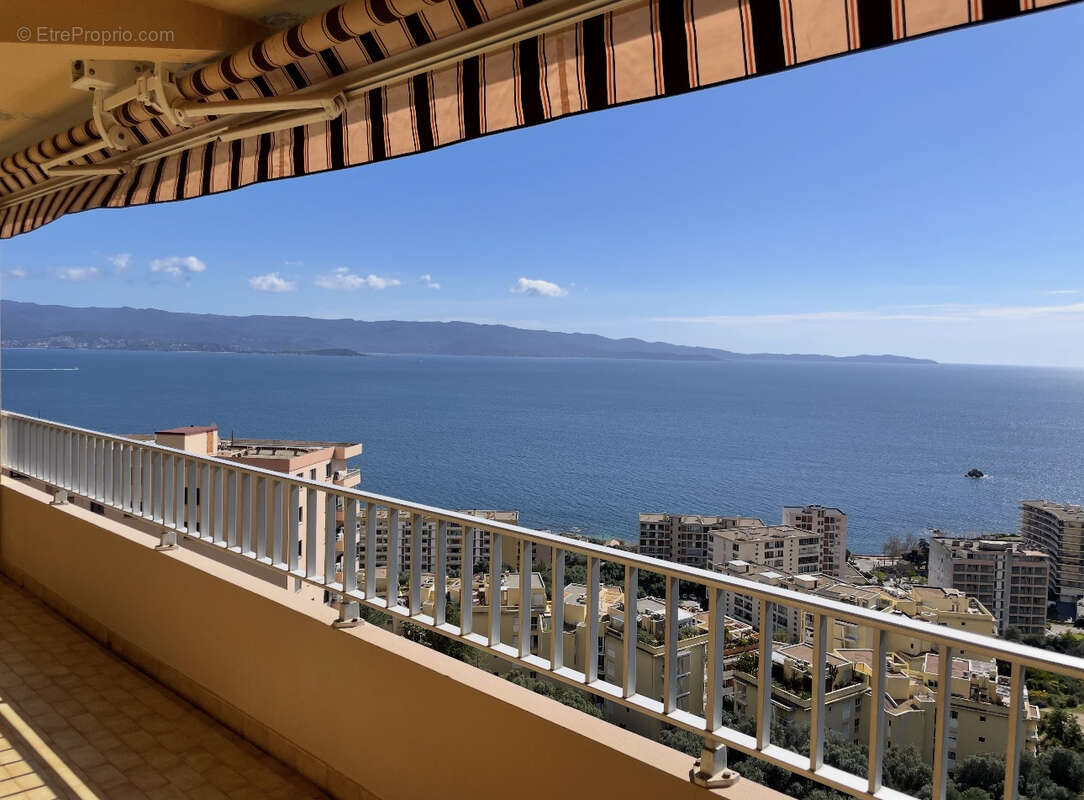 Appartement à AJACCIO