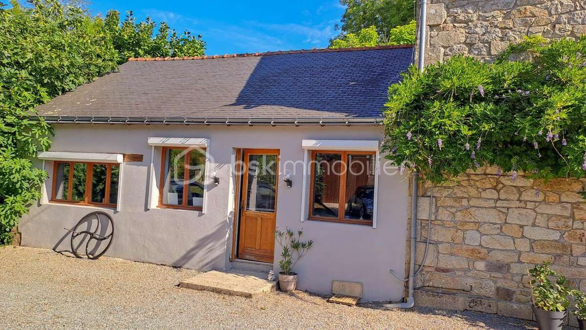 Domaine en pierre avec deux maisons – idéal gîte ou chambres d’hôtes – 354 m² – parc 7800 m² - photo 9