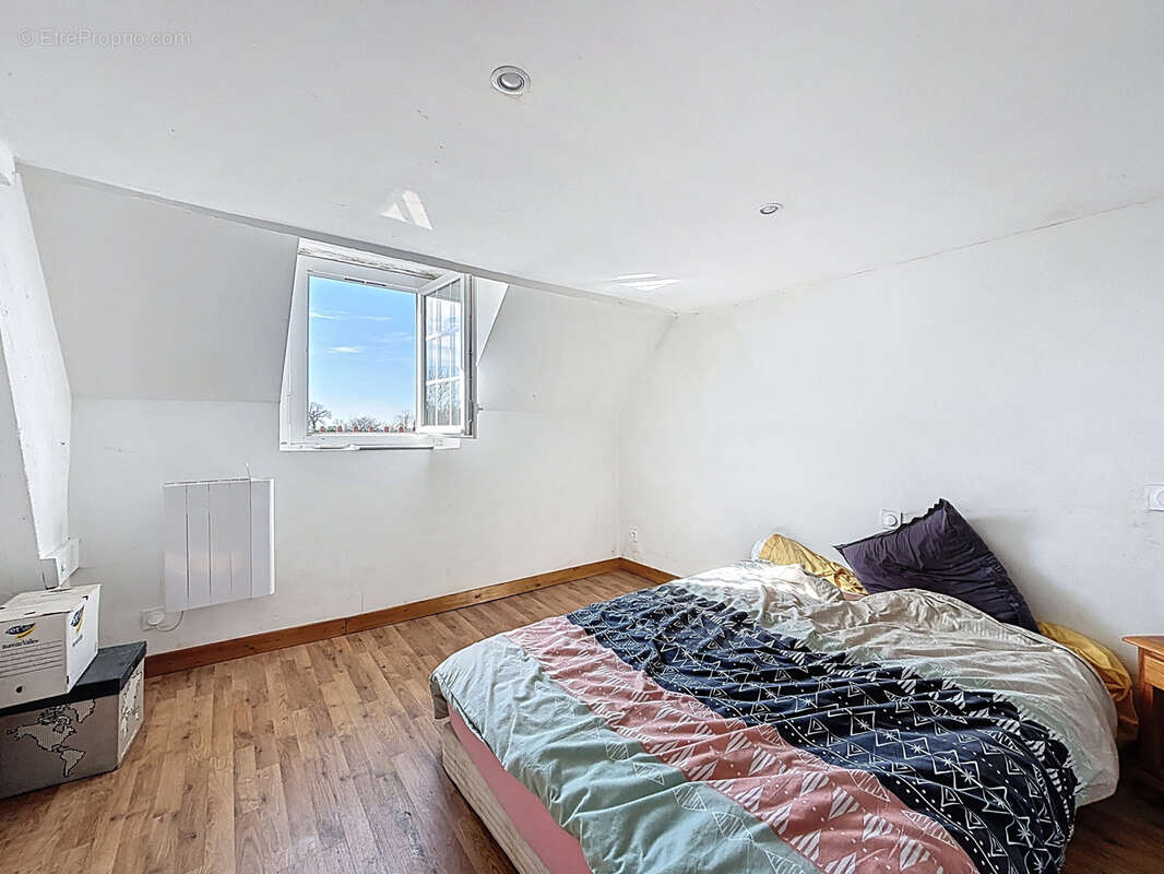 Maison à SAINT-CLAIR-SUR-L'ELLE