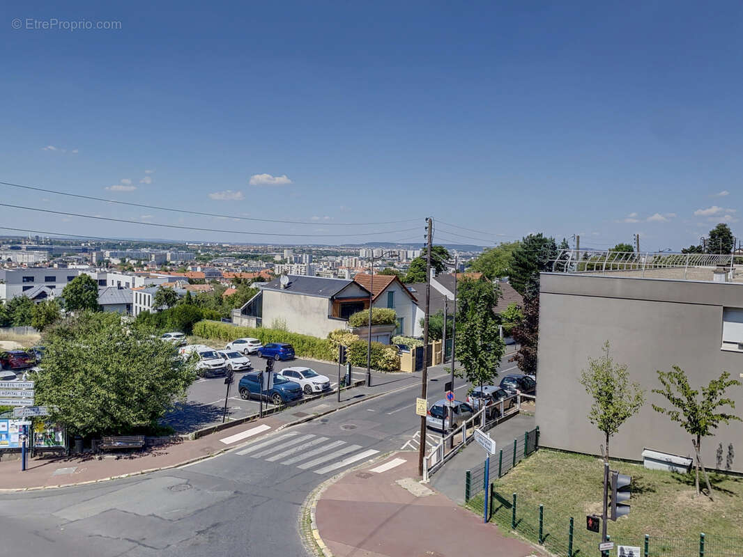 Appartement à RUEIL-MALMAISON