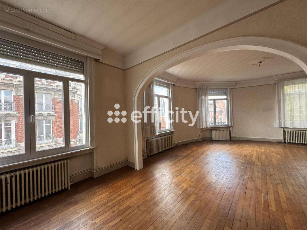 Appartement à VALENCIENNES